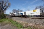 Amtrak 90 leads 04T East